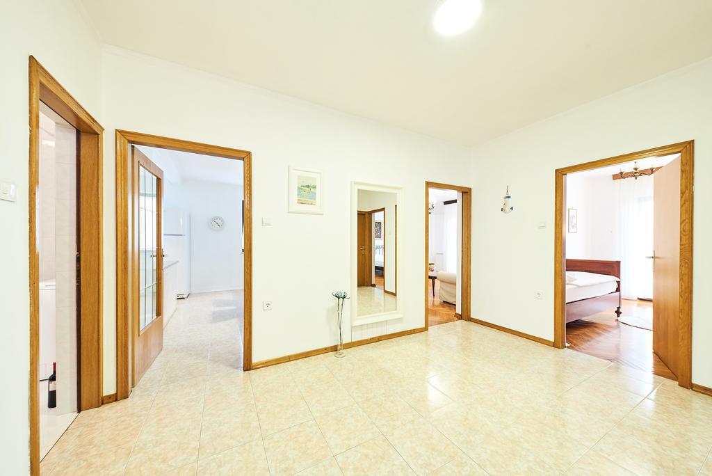 Apartment Bella อูมัค ภายนอก รูปภาพ