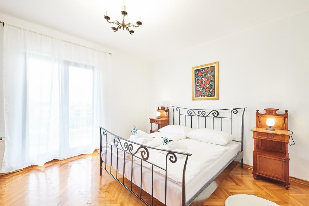 Apartment Bella อูมัค ภายนอก รูปภาพ